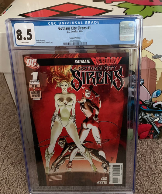 Gotham City Sirens #1 2nd Print CGC 8.5