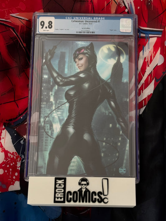 Catwoman Uncovered #1: Lau Foil Edition